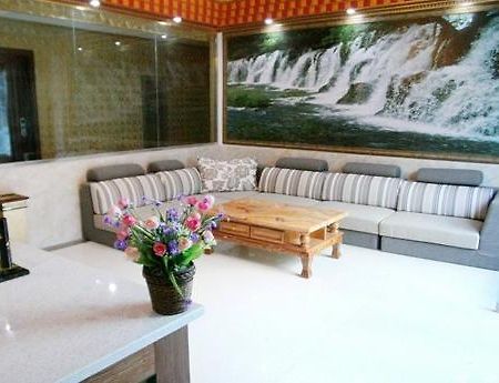 Yixinyuan Hotel Jiuzhaigou Exterior foto